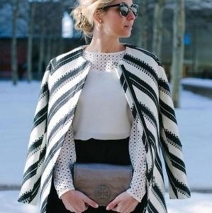 ZARA | Black White Aztec Pattern Zigzag Jacket~XS